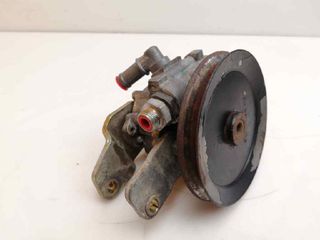 BOMBA DIRECCION NISSAN CABSTAR E