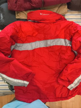 Plumas Columbia Rojo y Gris