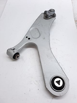 BRAZO SUSPENSION INFERIOR DELANTERO IZQUIERDO PEUGEOT 2008 ( (4)