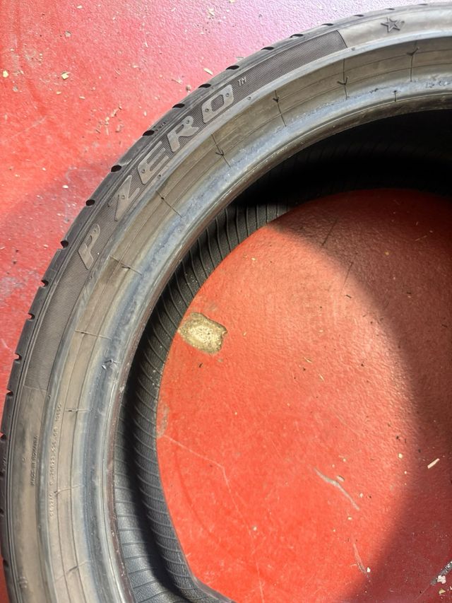 Neumáticos 235-35 R19 91Y