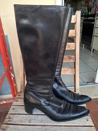 Stivali donna in pelle neri