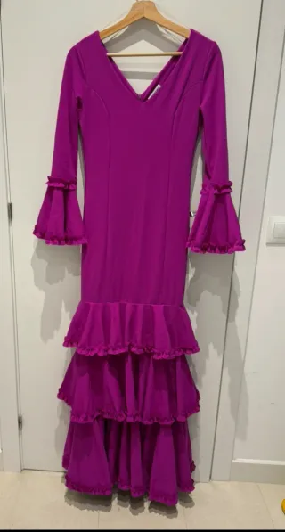Vestido Flamenco Morado con Volantes