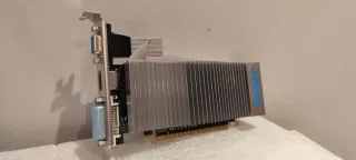 Tarjeta Gráfica Asus GT210 1 giga DDR3 