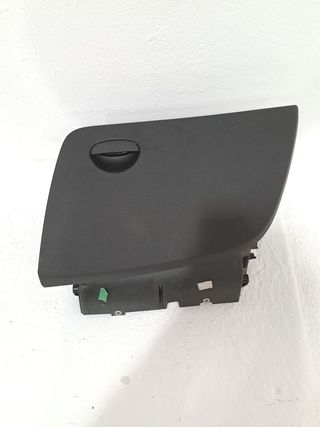 GUANTERA SEAT ALTEA (5P1) (5)