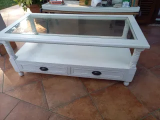 Tavolino Shabby Chic con Vetro e Cassetti