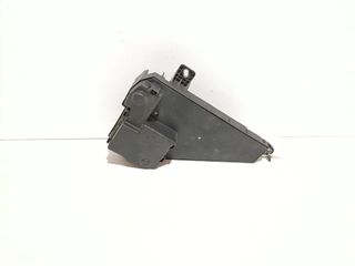 CAJA RELES / FUSIBLES BMW SERIE 5 BERLINA (E60) (2)