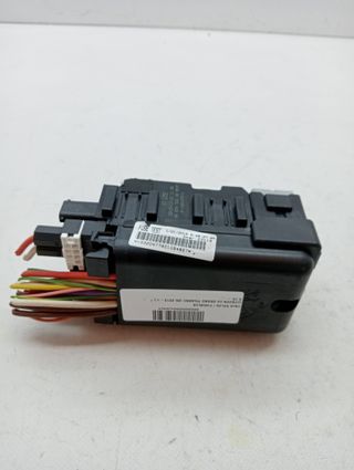 CAJA RELES / FUSIBLES CITROEN C4 GRAND PICASSO (3)