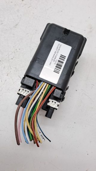 CAJA RELES / FUSIBLES PEUGEOT 308 (8)