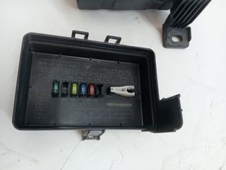 CAJA RELES / FUSIBLES SUZUKI ALTO AMF 310