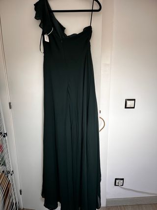 Vestido de fiesta verde de un hombro SIN ESTRENAR!