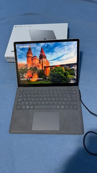 Surface Laptop 4-Ryzen 5/256Gb