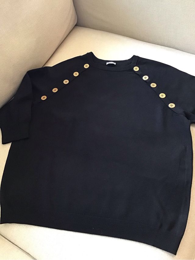 Jersey punto Marella negro botones dorados