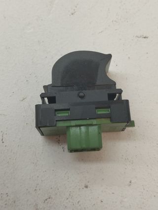 MANDO ELEVALUNAS DELANTERO DERECHO PEUGEOT BOXER FURGÓN