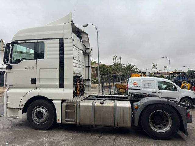 MAN TGX 18.500 Cabeza Tractora