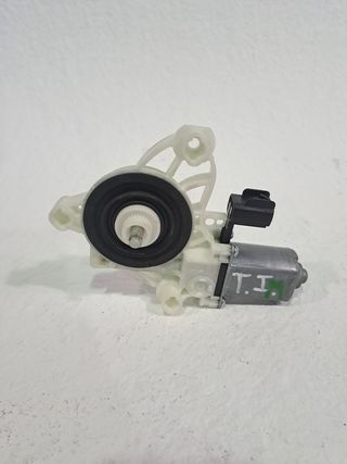 MOTOR ELEVALUNAS TRASERO IZQUIERDO FORD FOCUS (3)
