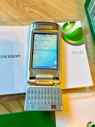 Sony Ericsson P910i gratuito + scatola
