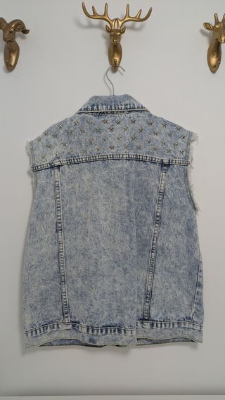 Chaleco Denim Estrellas Tachuelas