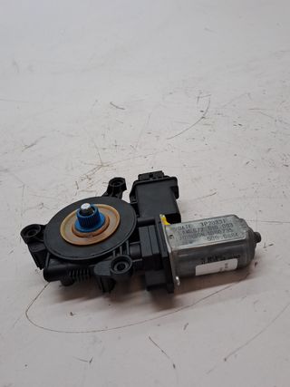 MOTOR ELEVALUNAS TRASERO DERECHO ALFA ROMEO GIULIETTA (191)