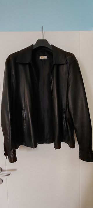 Giubbotto in pelle uomo nero