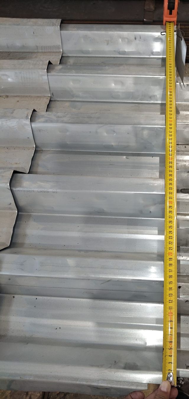 PERFILES DE HIERRO PDS desde 0.75 € kilo