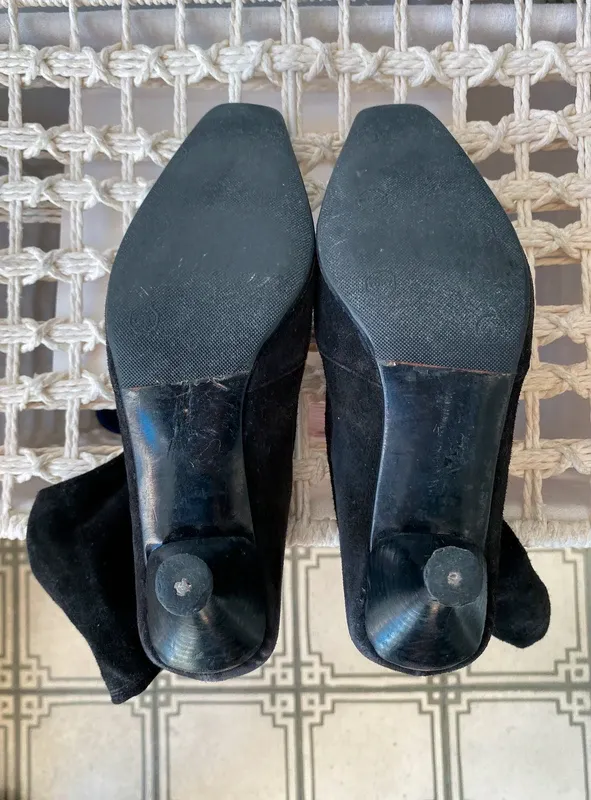 Botas altas de ante negro