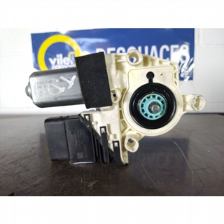 MOTOR ELEVALUNAS TRASERO DERECHO 1K0959704M