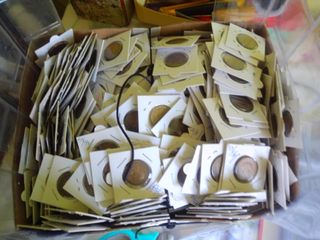 Monedas 2.50 y del Mundial se futbol del 82