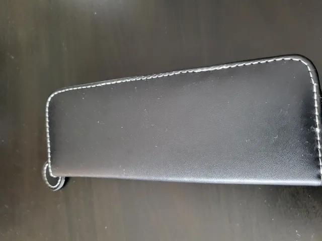 Estuche de piel con 2 bolígrafos