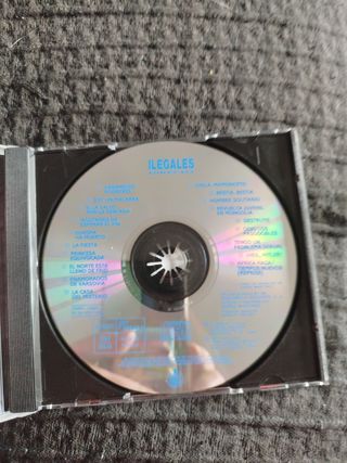 CD Ilegales - Directo Punk Rock