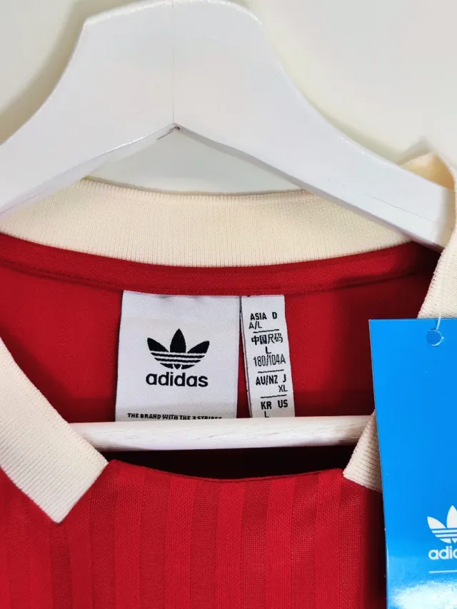 Conjunto de Fútbol Rojo del Manchester 2025/26