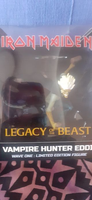 Figura Iron Maiden Legacy of the Beast Eddie
