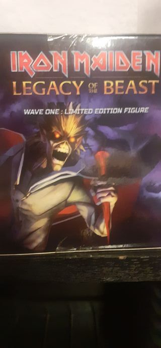 Figura Iron Maiden Legacy of the Beast Eddie