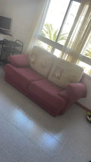 Sofás de tela rojo en perfecto estado 