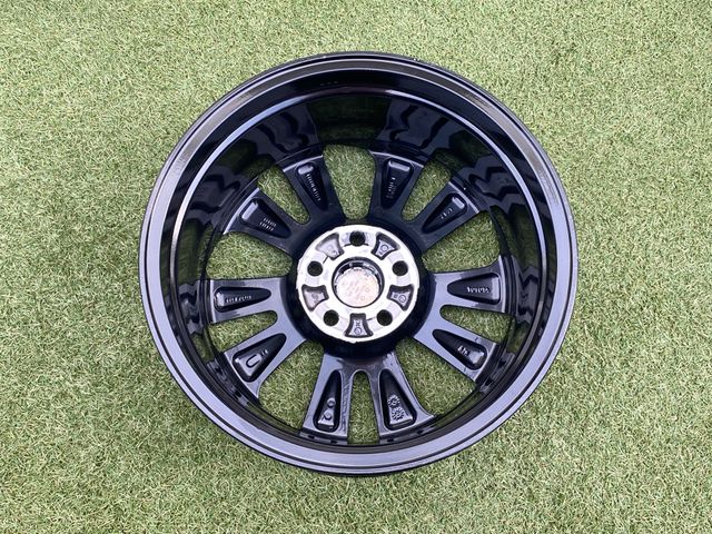 Llantas Originales Toyota 17" - Impolutas