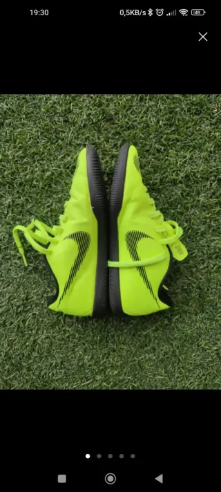 Zapatillas Nike Futbol Indoor Verde Neón.