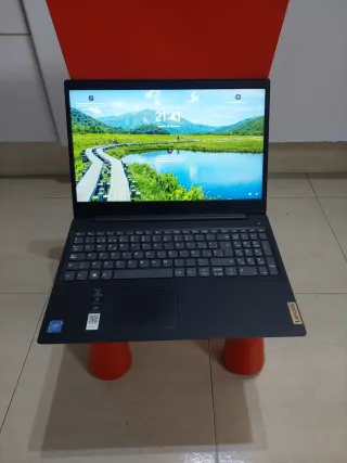 Computer portatile Lenovo IdeaPad 3 