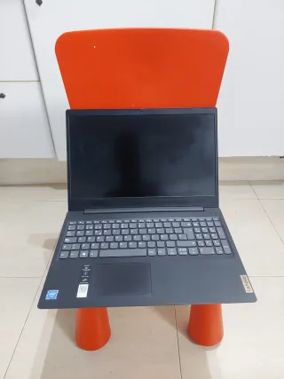 Computer portatile Lenovo IdeaPad 3 