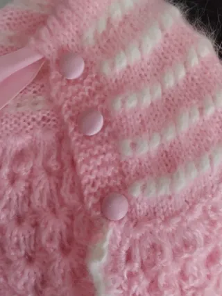 Toquilla rosa bebé