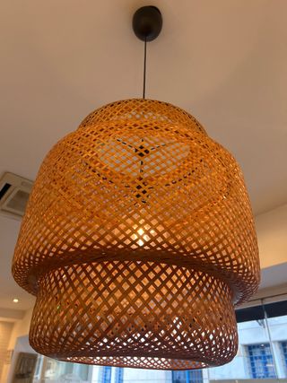 Lámpara colgante Ikea SINNERLIG bambú