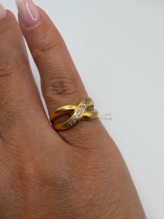 Anillo Oro 18k Cruzado con Circonitas