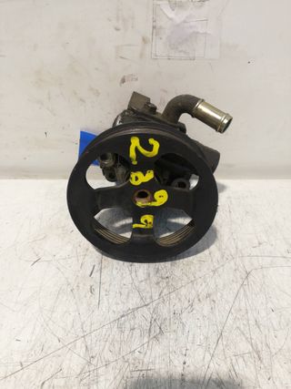 BOMBA SERVODIRECCION TOYOTA AVENSIS BERLINA (T25)