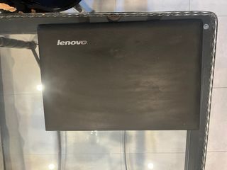 Portátil Lenovo i7