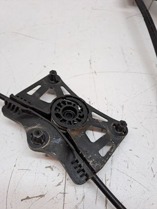 ELEVALUNAS DELANTERO DERECHO SKODA FABIA (3)