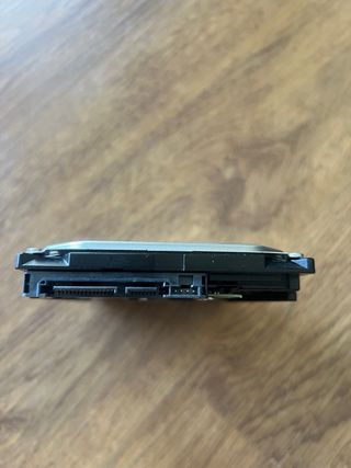 3 Discos Duros: Seagate 1TB + Kingston 250GB SSD