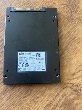 3 Discos Duros: Seagate 1TB + Kingston 250GB SSD