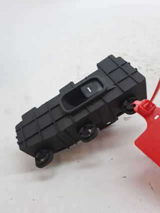 MANDO ELEVALUNAS TRASERO IZQUIERDO KIA NIRO