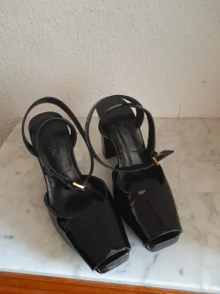Zapatos Massimo Dutti Negros Tacón