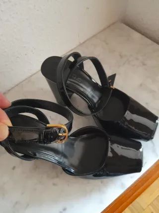 Zapatos Massimo Dutti Negros Tacón