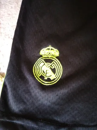 Maglia e pantaloncini Real Madrid