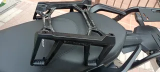 Parrilla BMW F900 R Original Maletas
